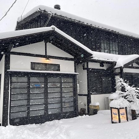 B&B MIKAWA - Kanazawa Fish Harbour Nomi Bagian luar foto